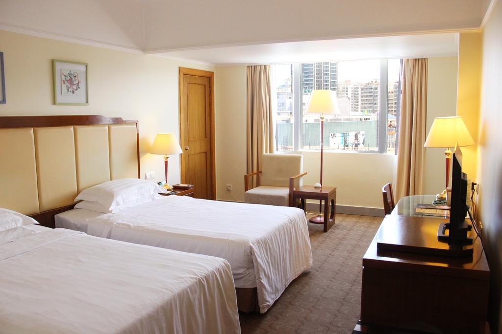 Pearl River Garden Hotel Sanya Exterior photo